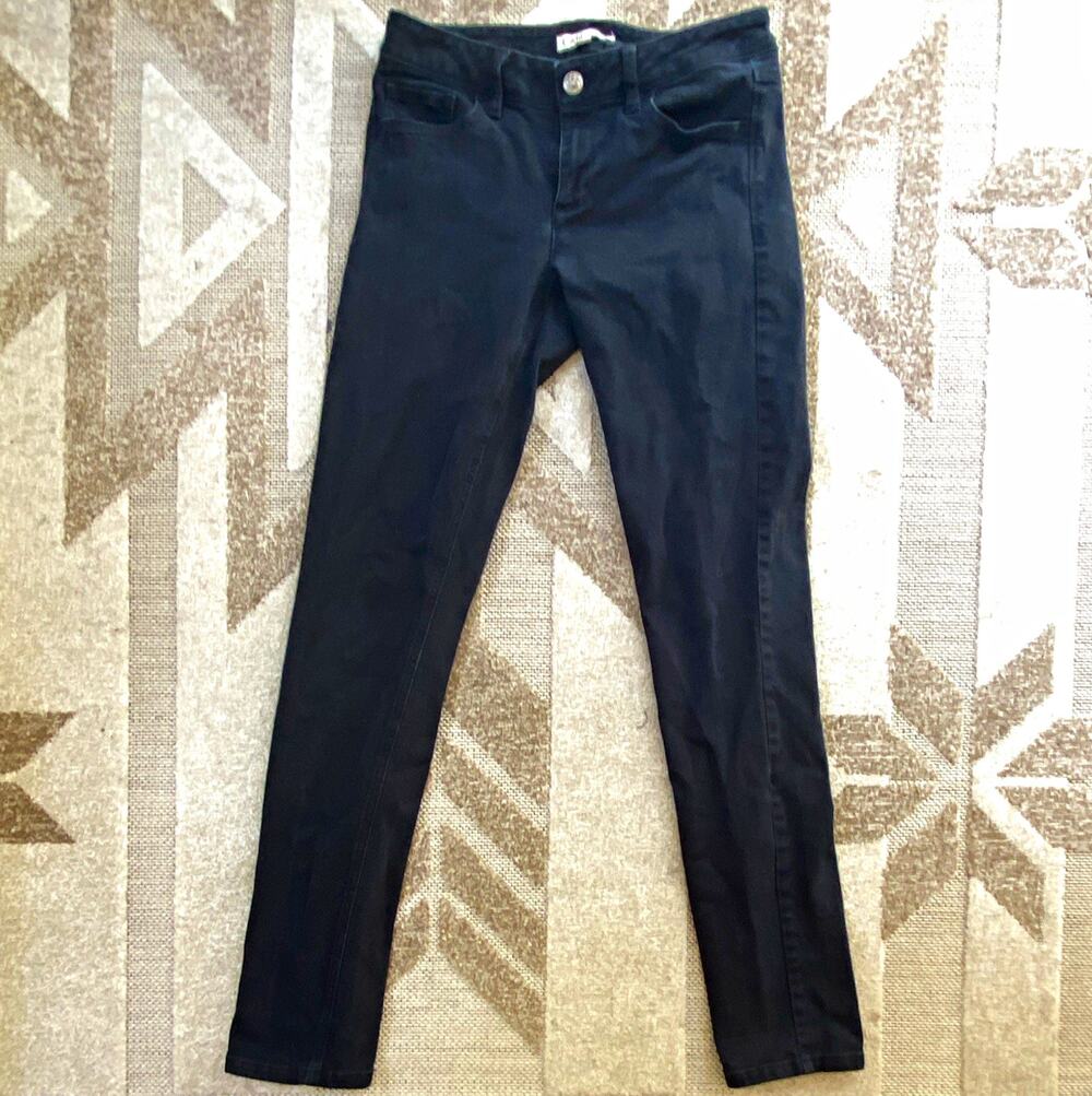 CAbi Women's Black Dark Wash Skinny Jeans Slim Fit Stretch Denim 5-Pocket 8